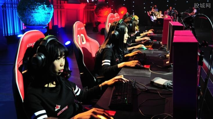 的20岁小 的20岁小