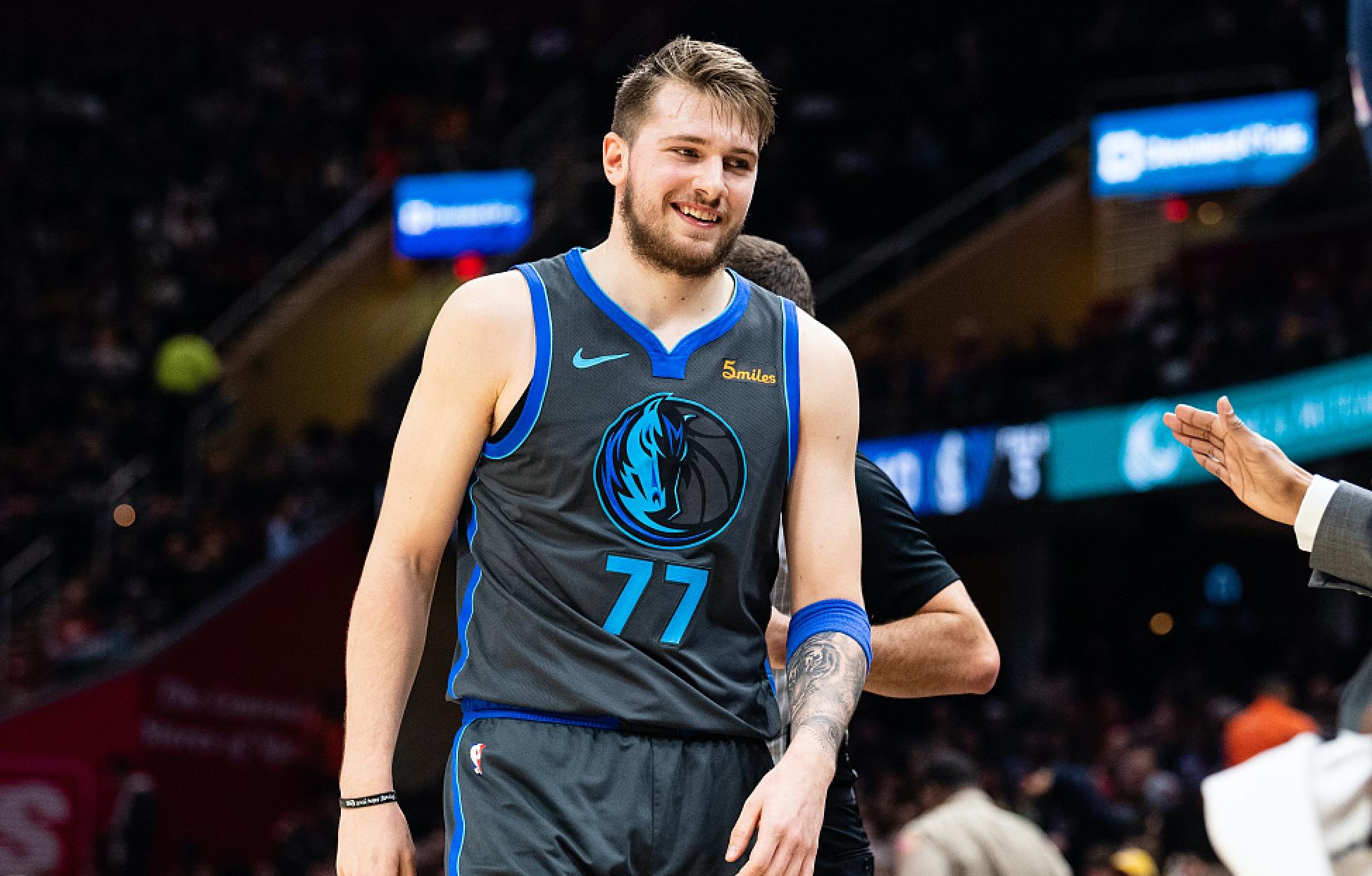 詹姆斯还不 詹姆斯还不