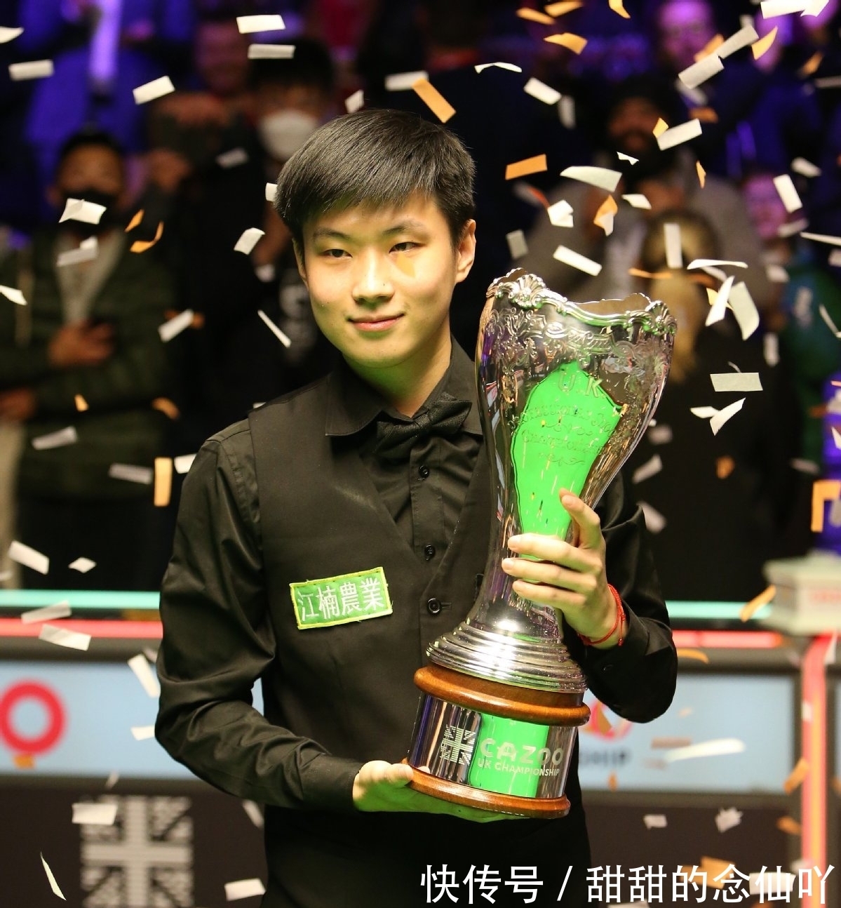 面都表现得 面都表现得